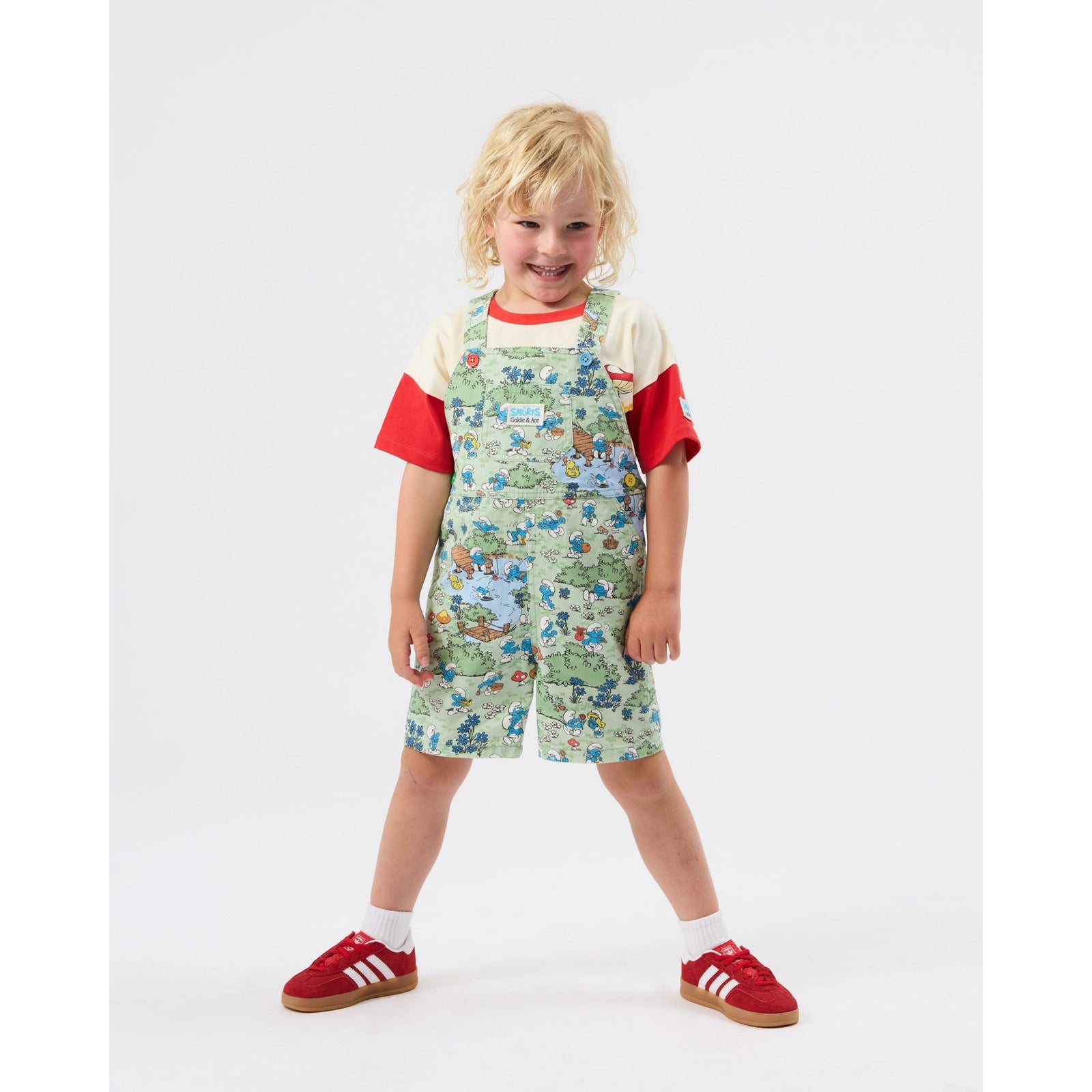 Child wearing Goldie & Ace x The Smurfs Village Print Burton Overall, view 2