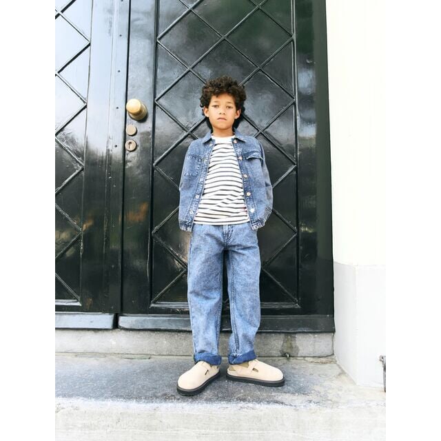 Pitch Loose Fit Jeans
