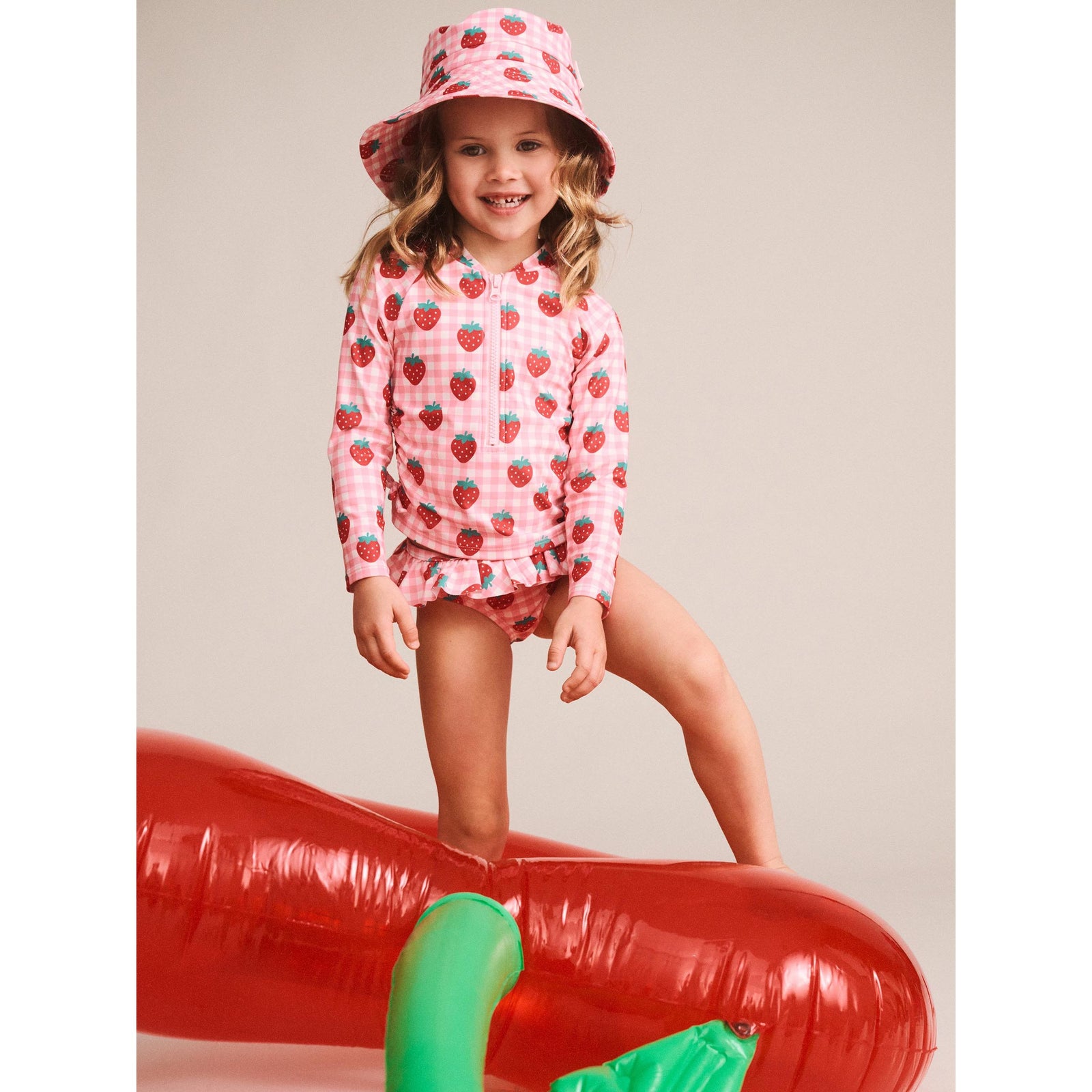 Strawberry Check Swimhat