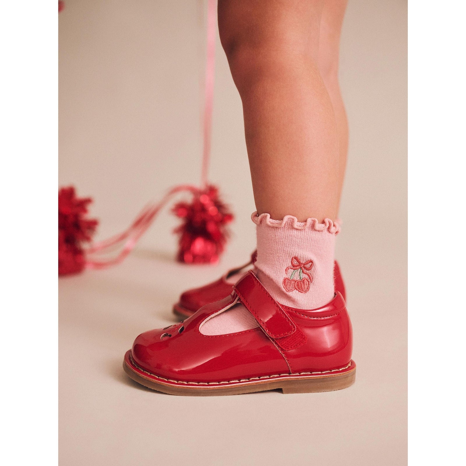 Frilly Festive Socks 2 Pack