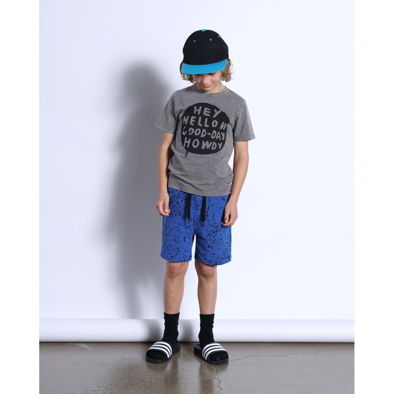 Hey Hello Tee- Grey Wash