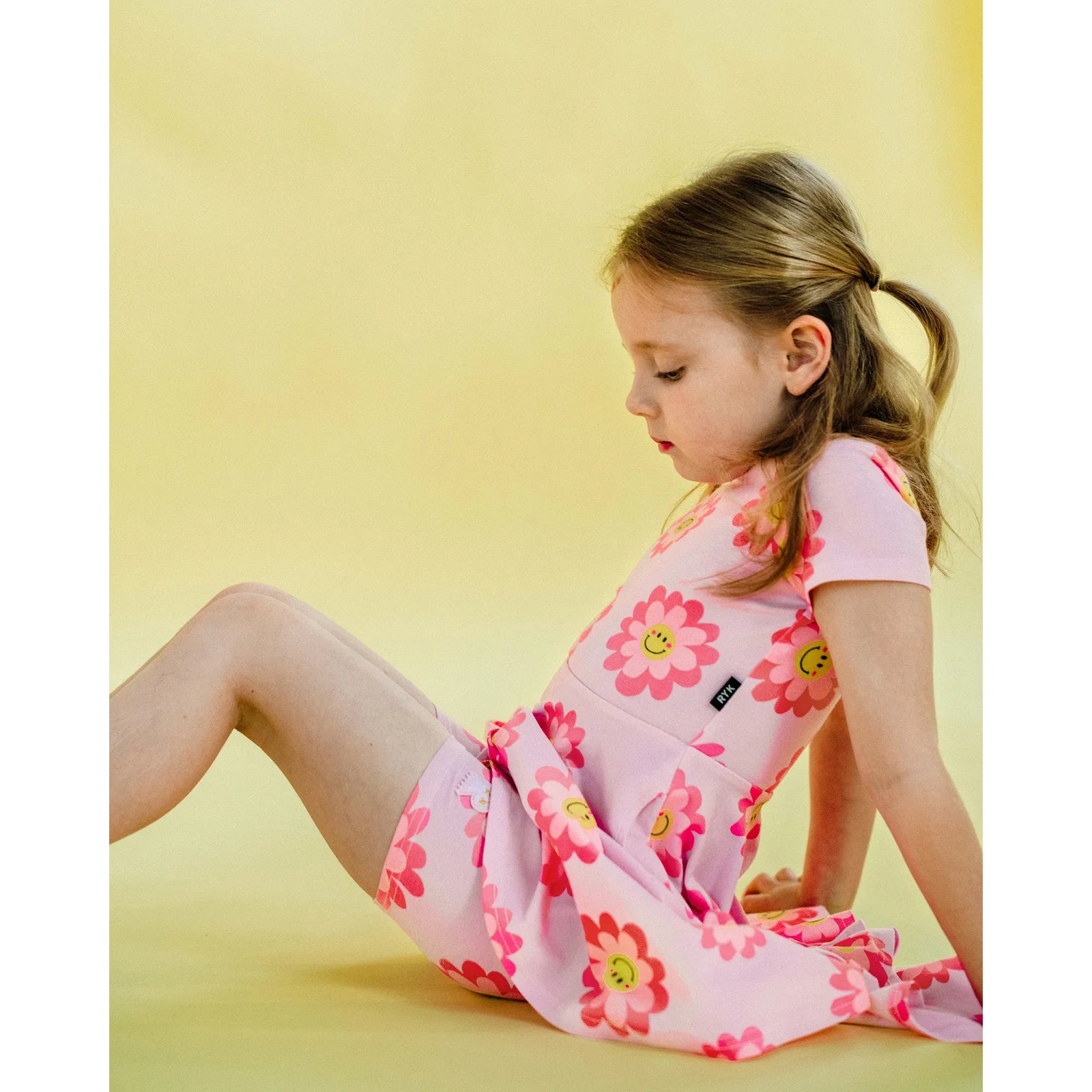 Daisy Smile Short Sleeve Waisted Dress