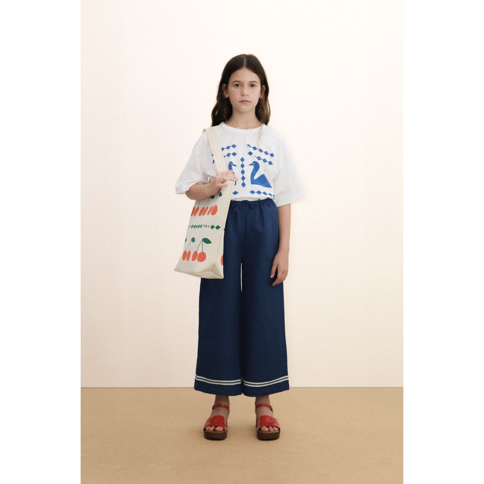 Swans Diamonds Graphic Tee