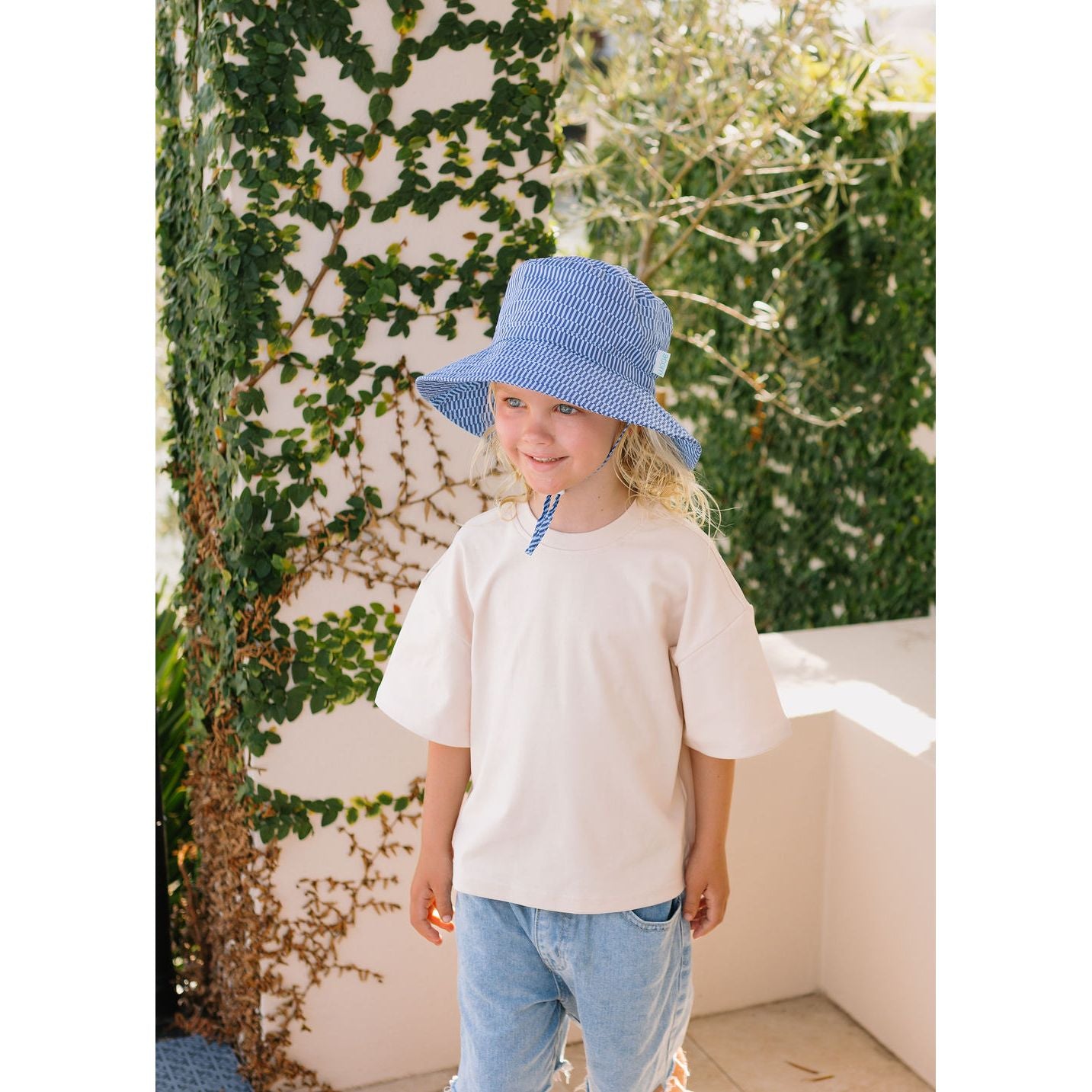 Blue Horizon Wide Brim Bucket Hat