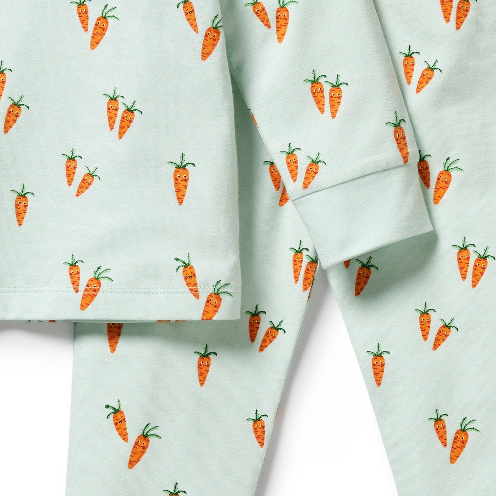 Cute Carrots Organic long sleevedd Pyjamas