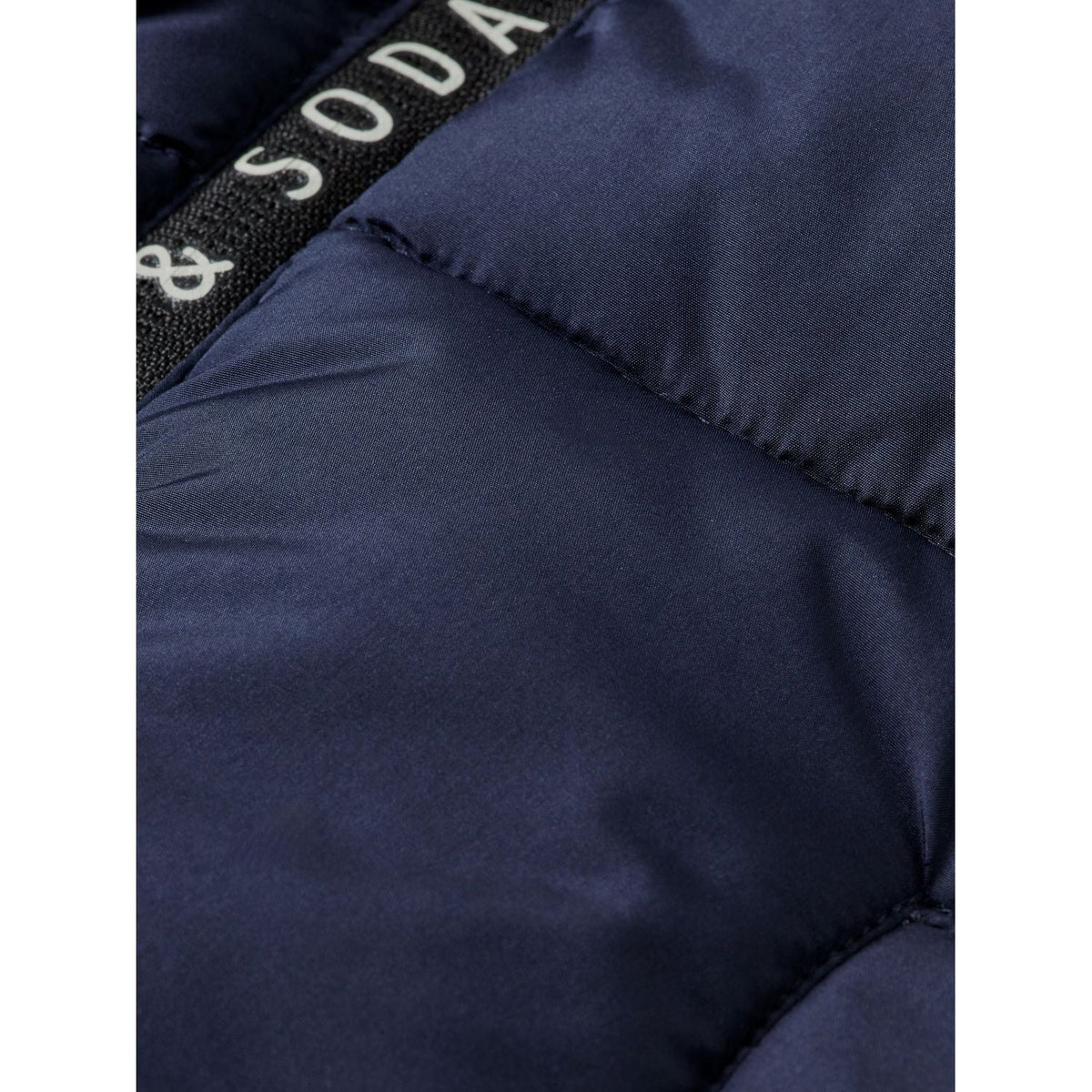 Hooded Puffer Jacket