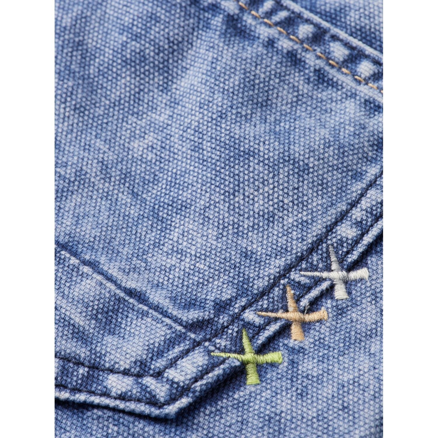 Pitch Loose Fit Jeans