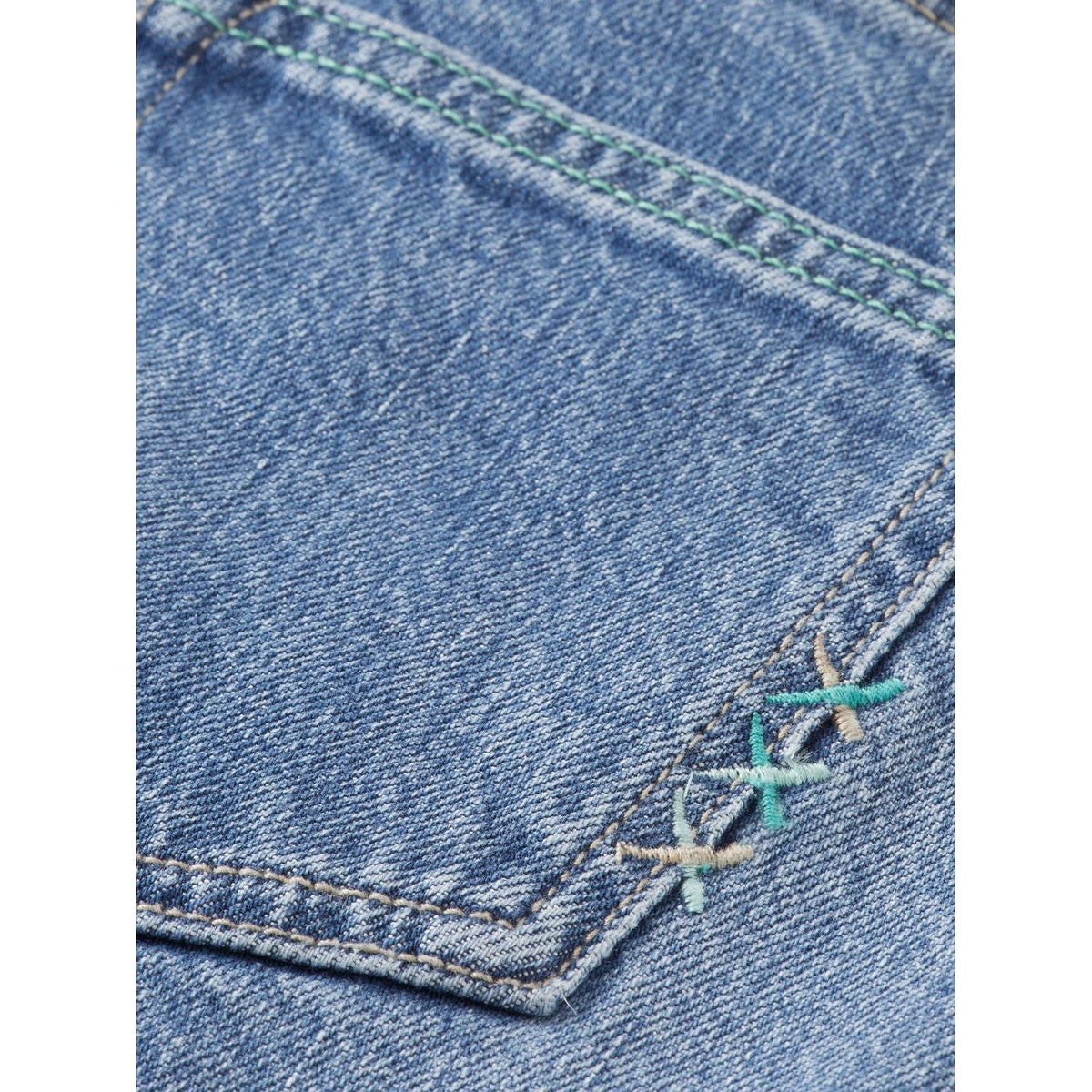 Dean Loose Tapered Fit Jeans