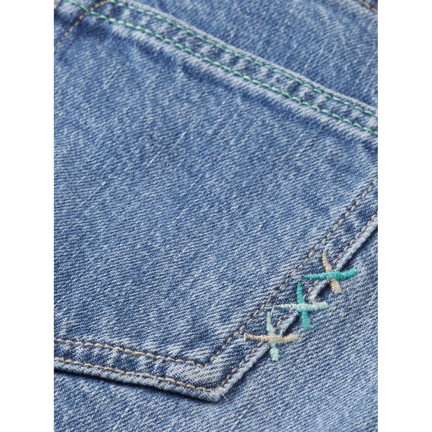 Dean Loose Tapered Fit Jeans