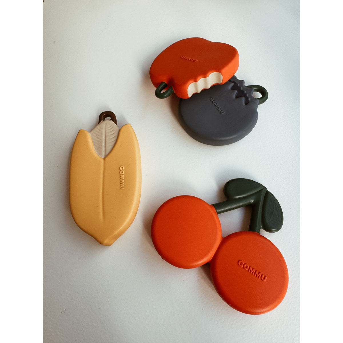 Gommu Blueberry Teether