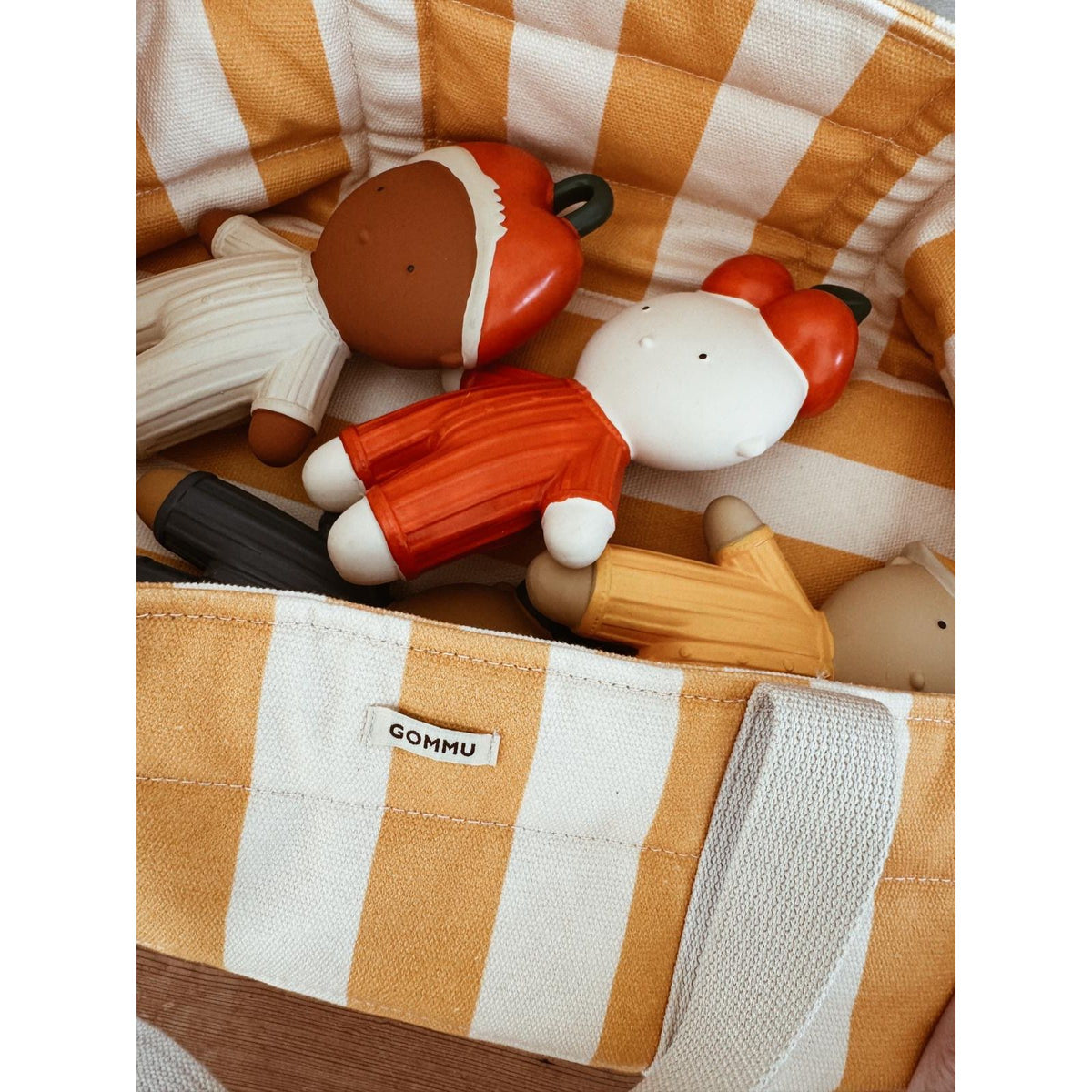 Gommu Mini Baby Apple - Almond