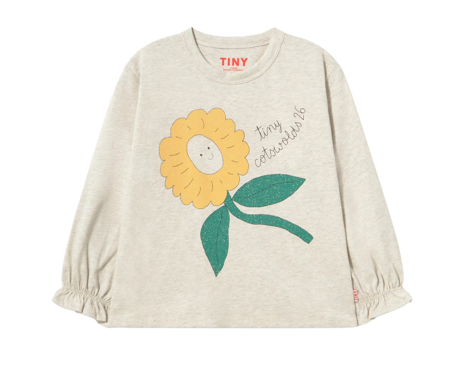 Tiny Daisy Graphic Sleeve Tee