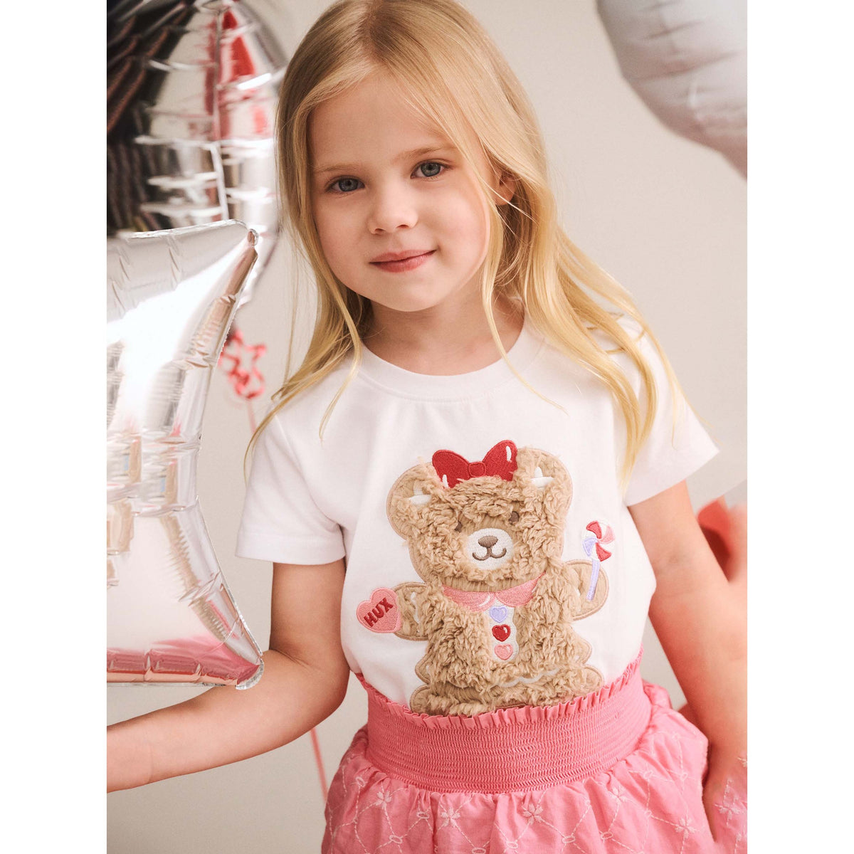 Gingerbread Huxette Tee