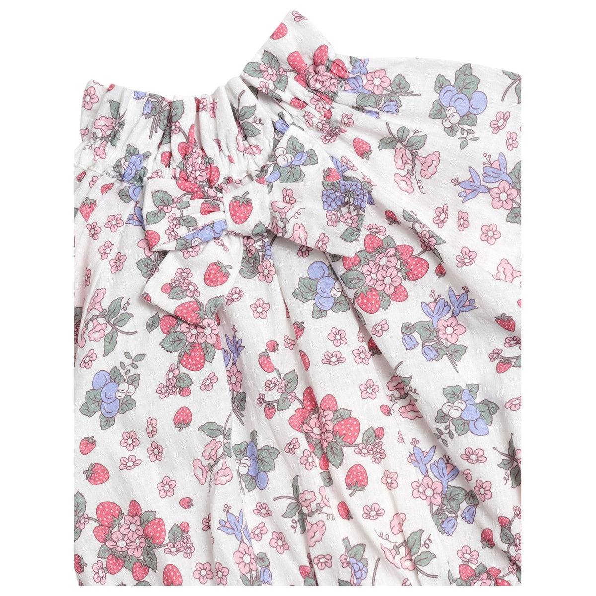 Stawberry Garden Pussybow Blouse