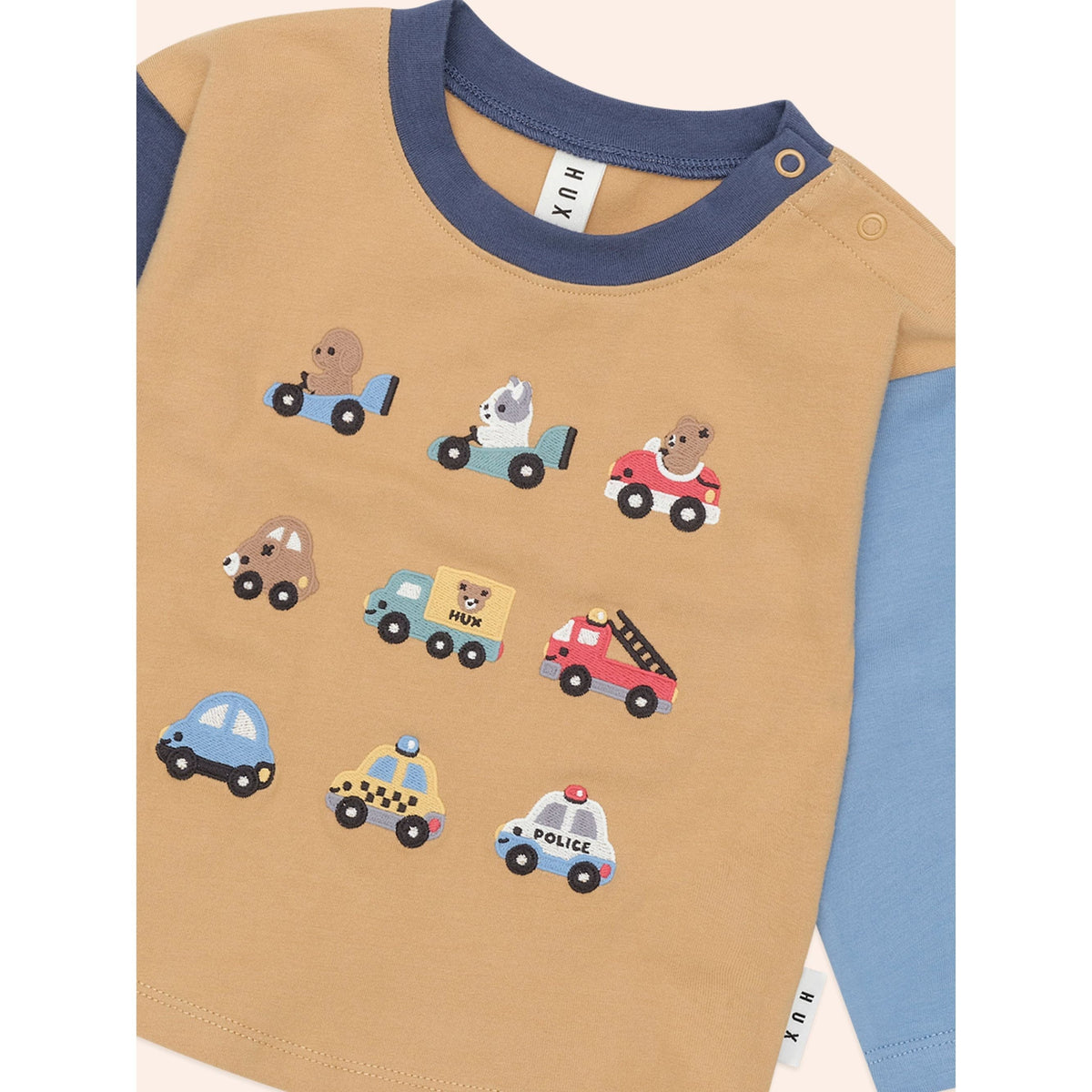 Huxmobile Top