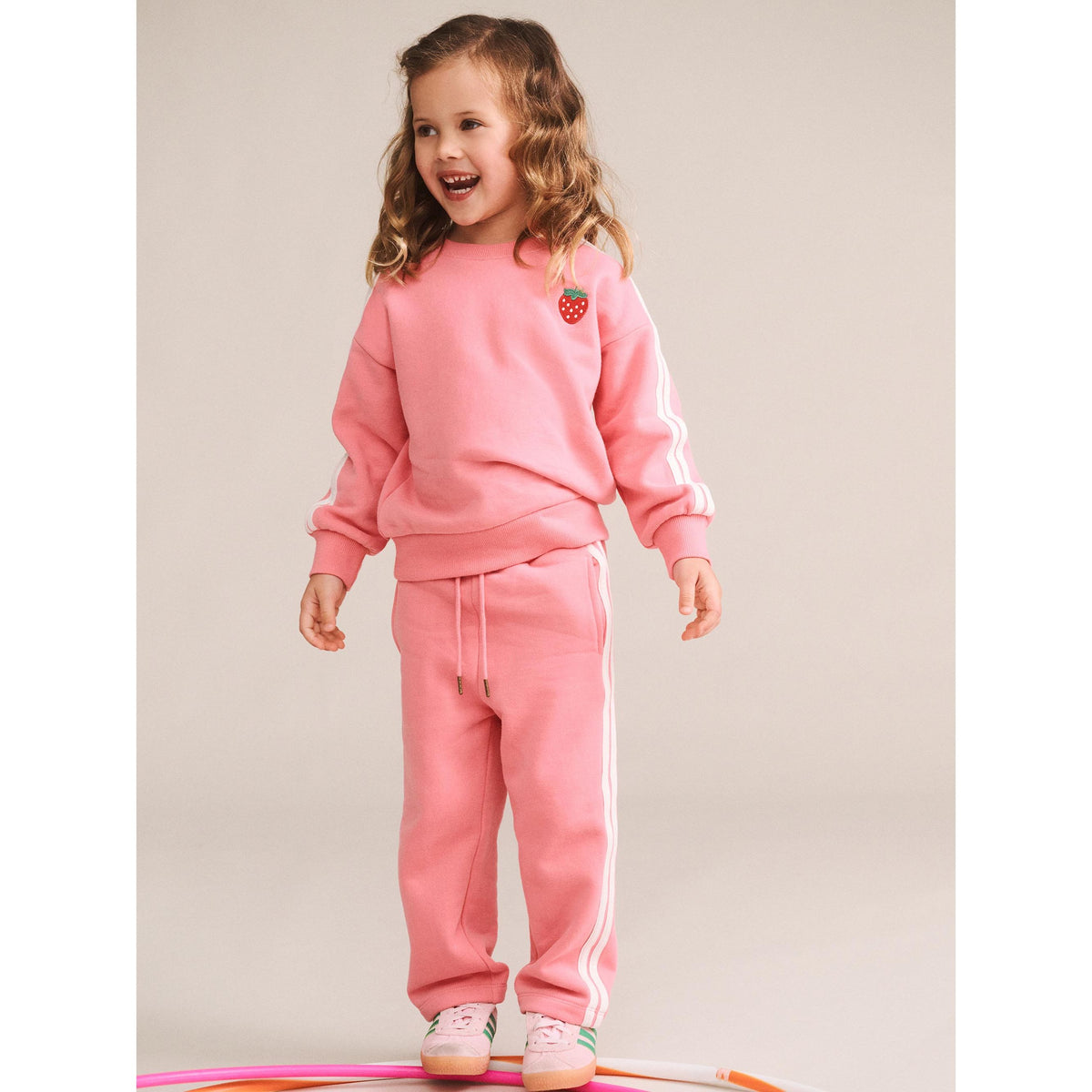 Strawberry Emb Sweatshirt