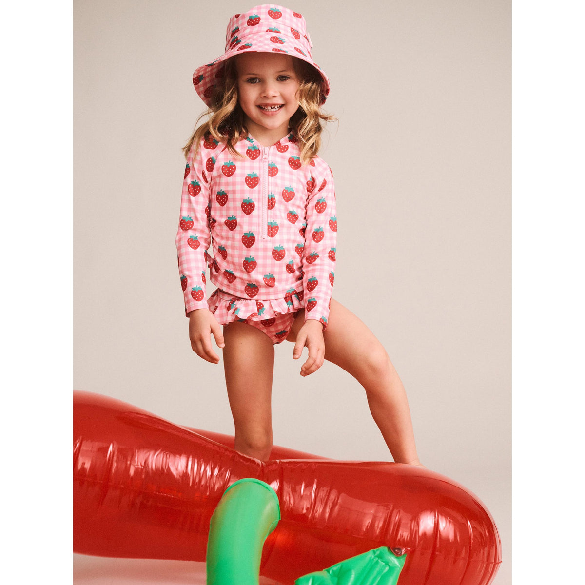 Strawberry Check Swimhat
