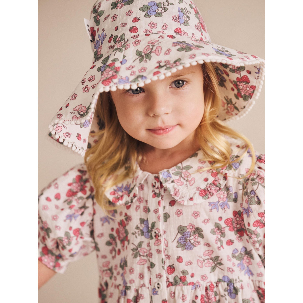Stawberry Garden Sunhat