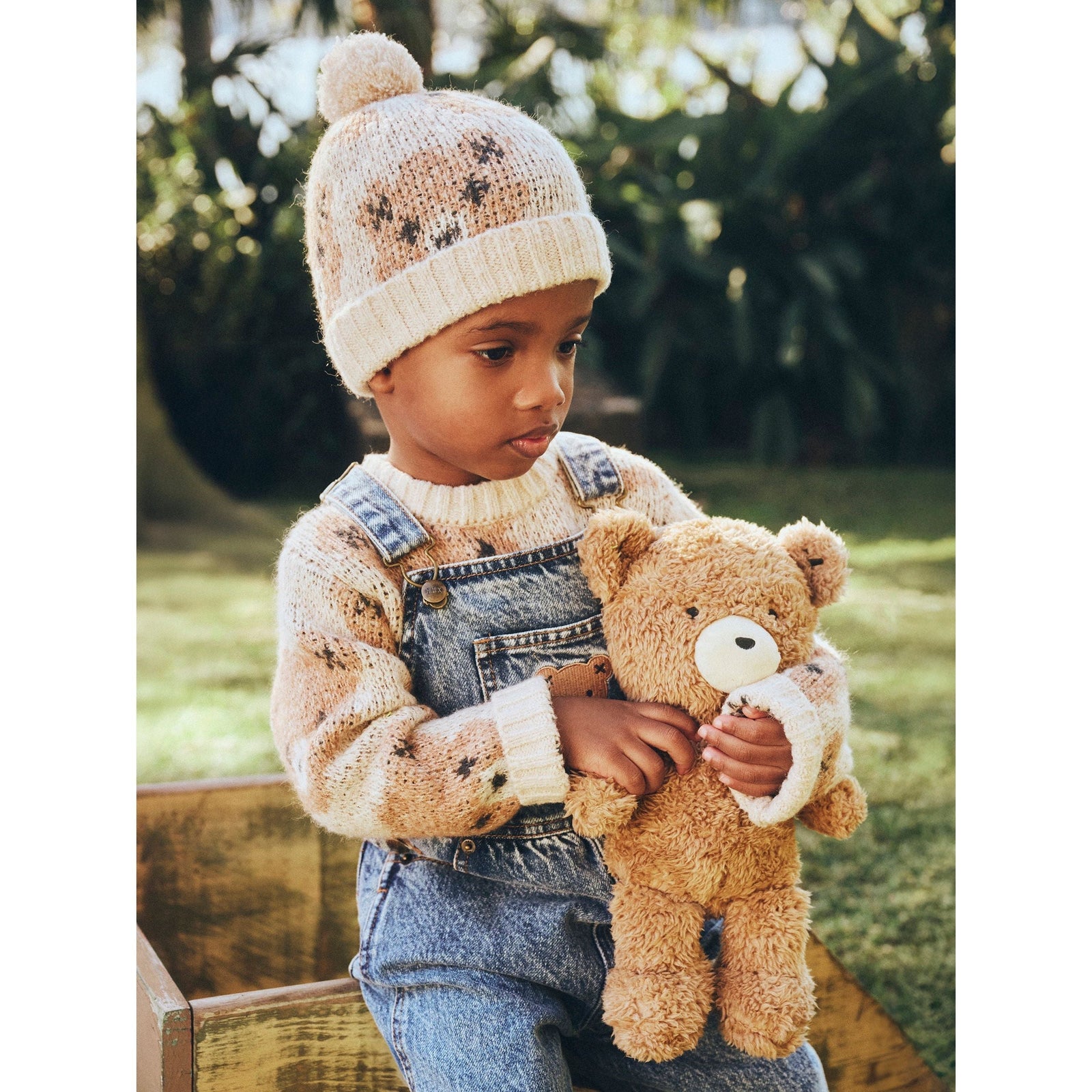 Ecru Huxbear Knit Beanie
