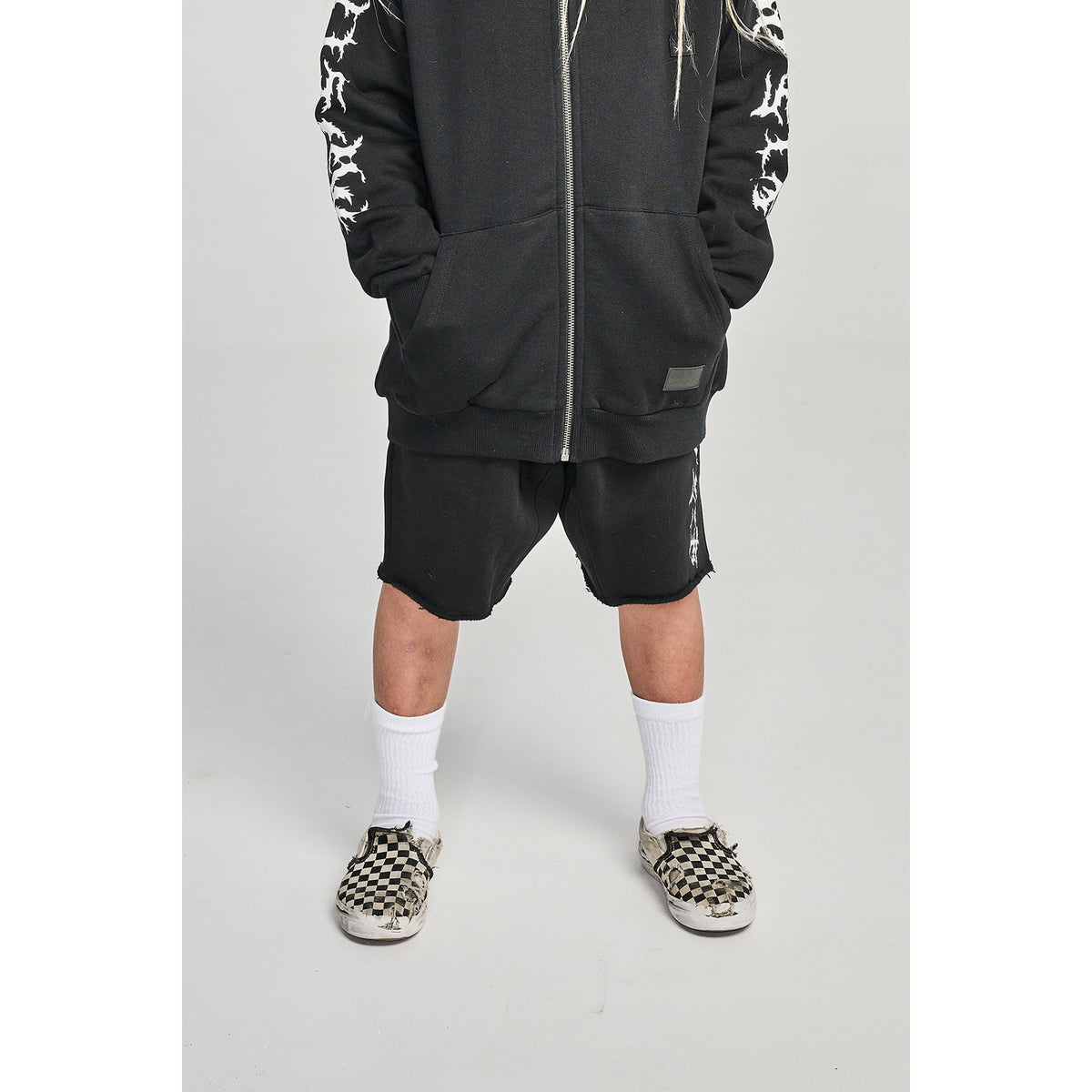 Flamefont Short - Black