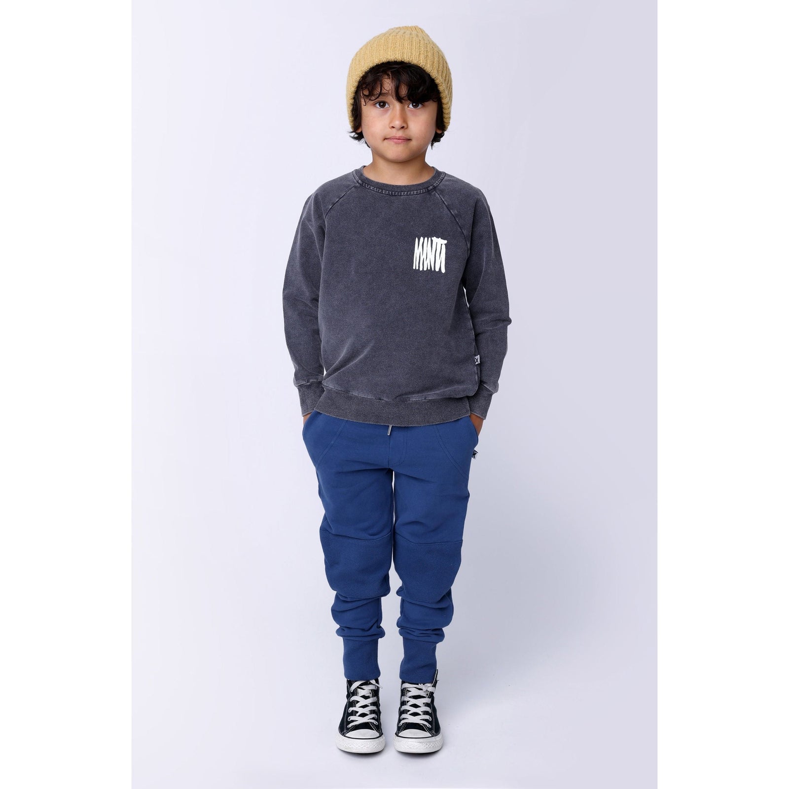 Logo Crew - Black Wash