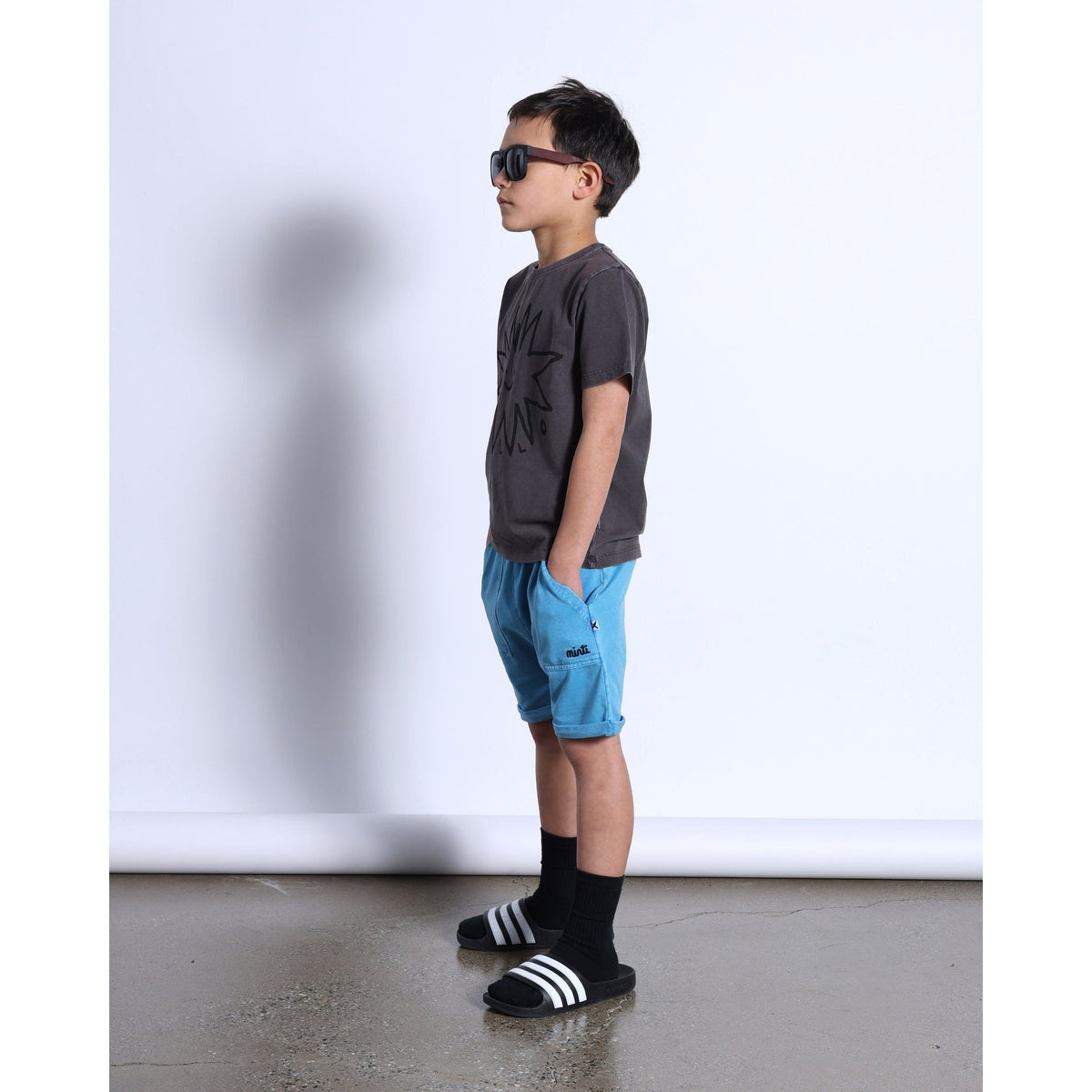 Hello Star Tee- Black Wash