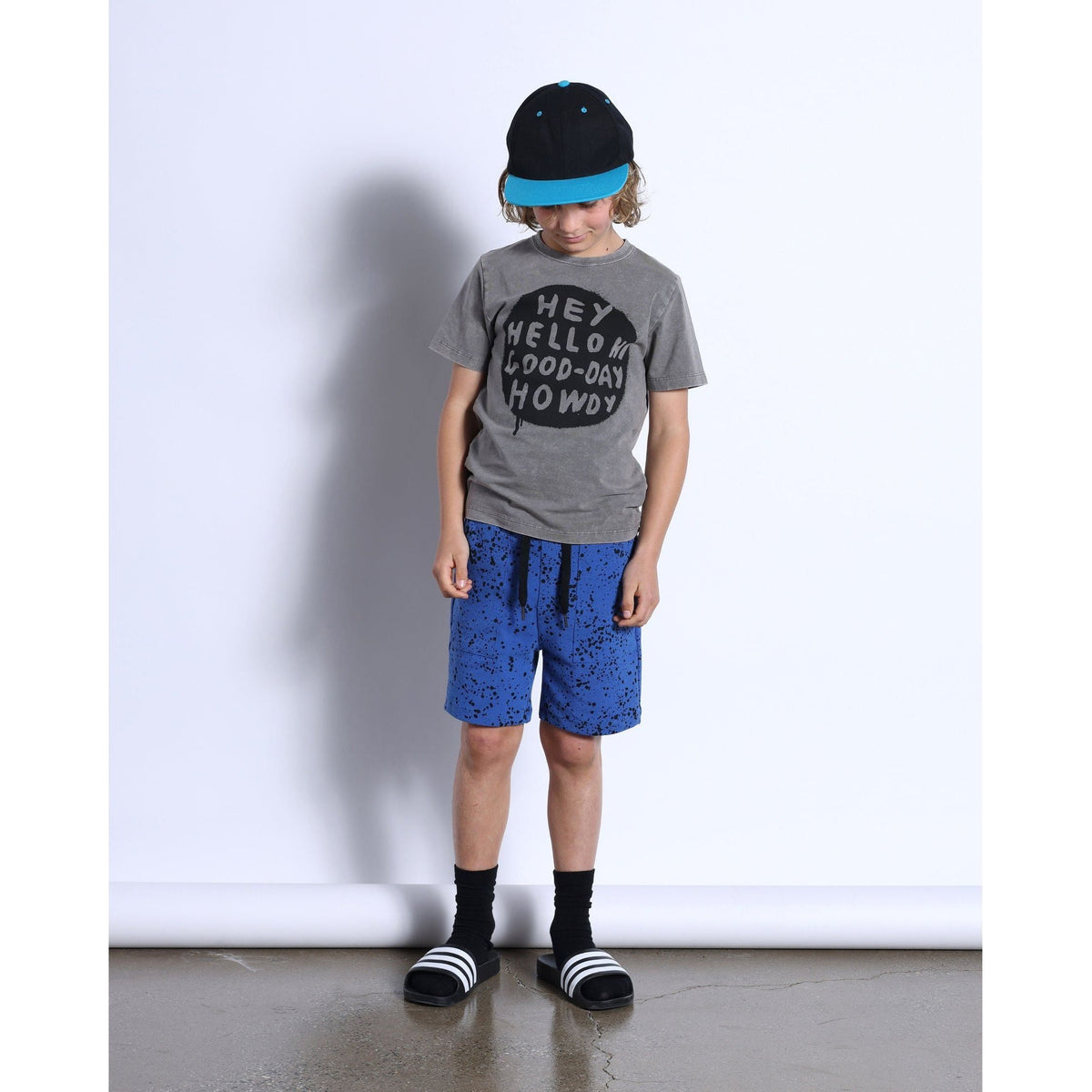 Hey Hello Tee- Grey Wash