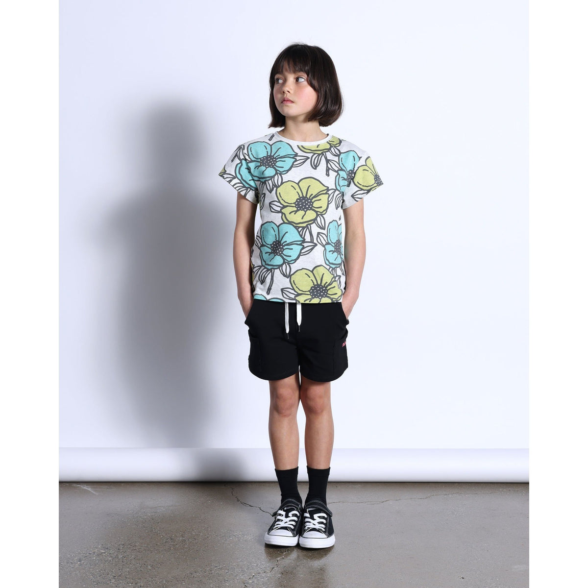 Big Flowers Tee- White Marle