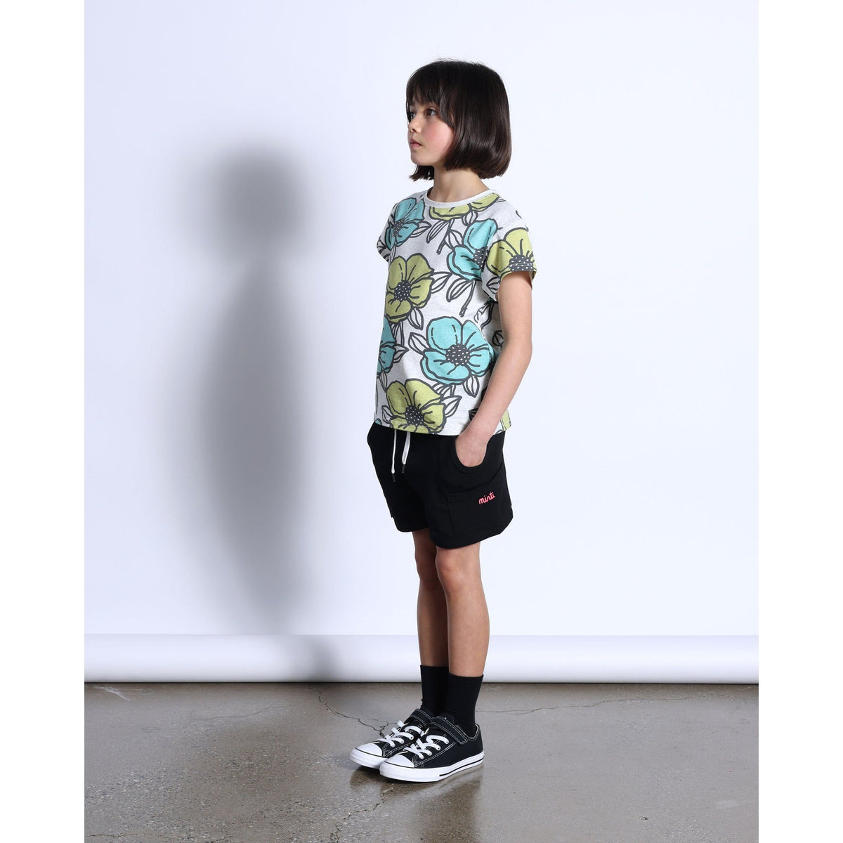 Big Flowers Tee- White Marle