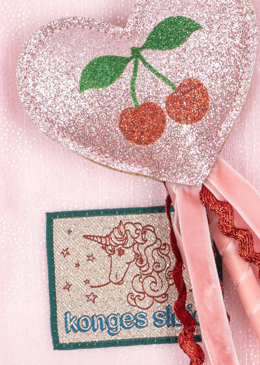 Magic Wand - Cherry Glitter