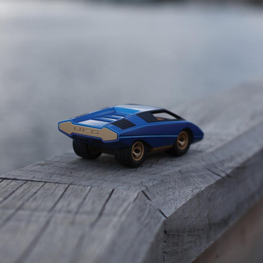 Playforever - Mini UFO Leonessa