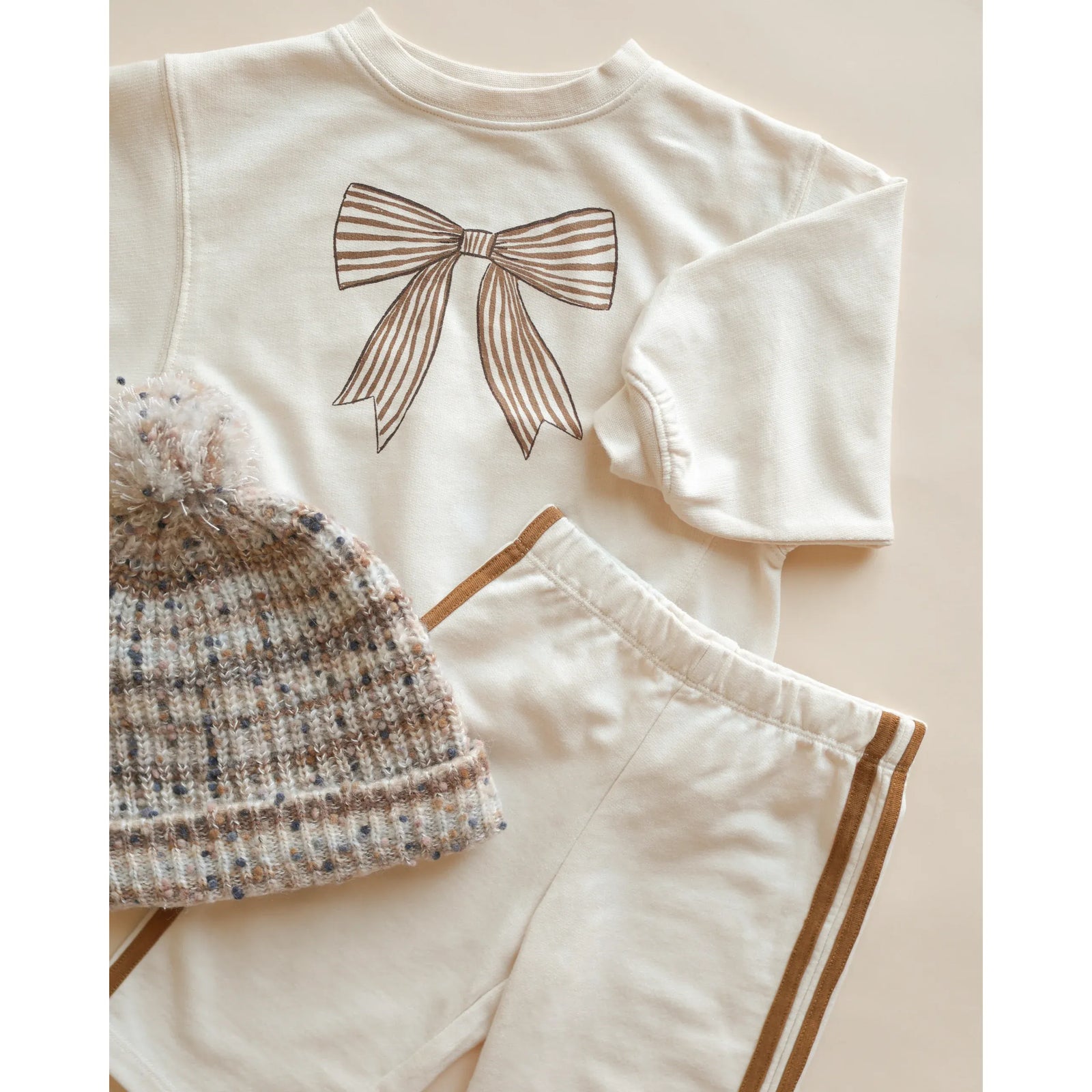 Oversized Sweatshirt || Bow