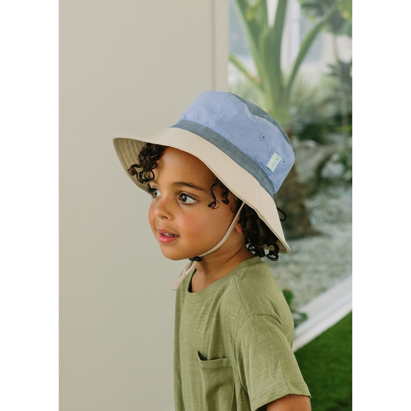 Blue Colour Block Wide Brim Bucket Hat