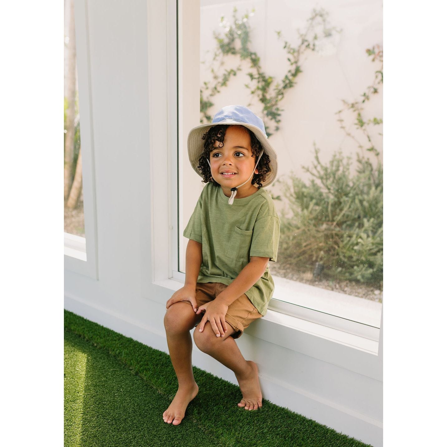 Blue Colour Block Wide Brim Bucket Hat