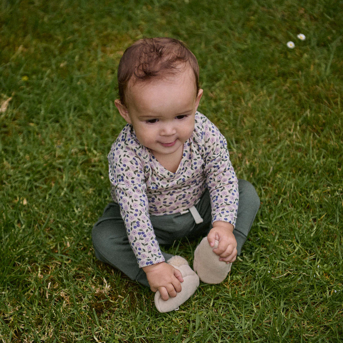 Merino Wool Long Sleeve Bodysuit - Briarwood Lilac Print