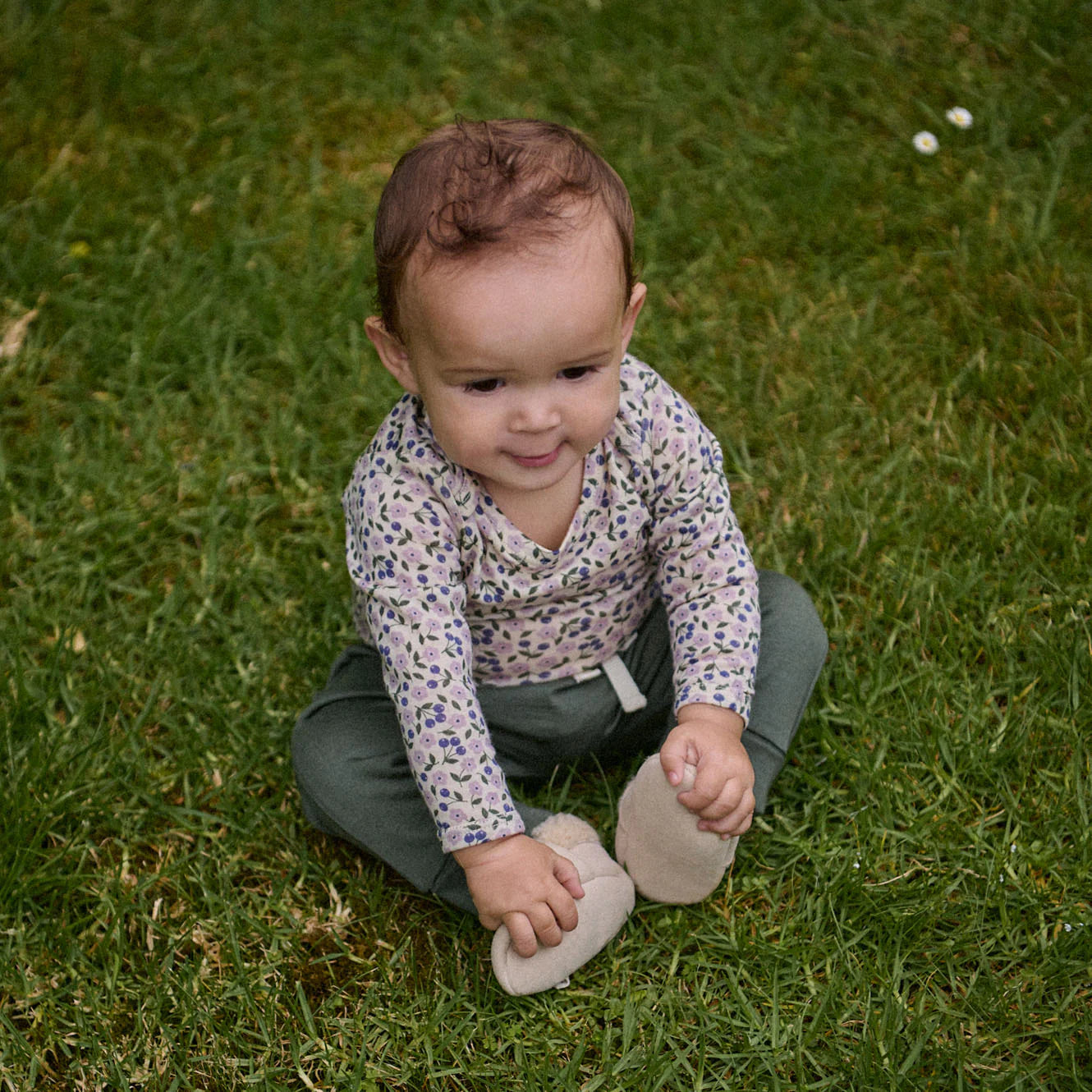 Merino Wool Long Sleeve Bodysuit - Briarwood Lilac Print