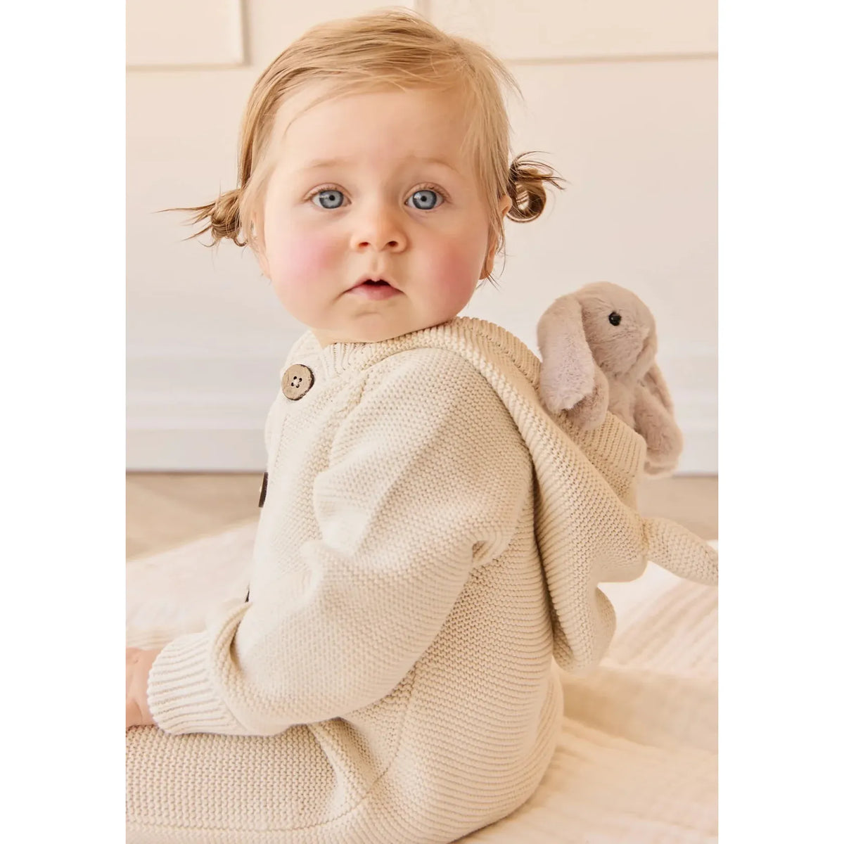 Snuggle Bunnies - Little Penelope - Beige