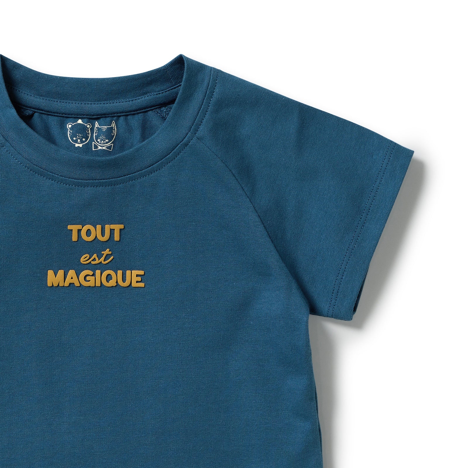 Tout est Magique Organic Tee
