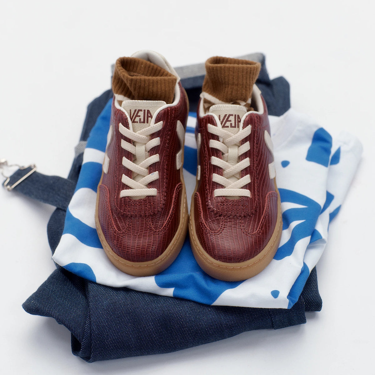 Small Volley Leather Amarante