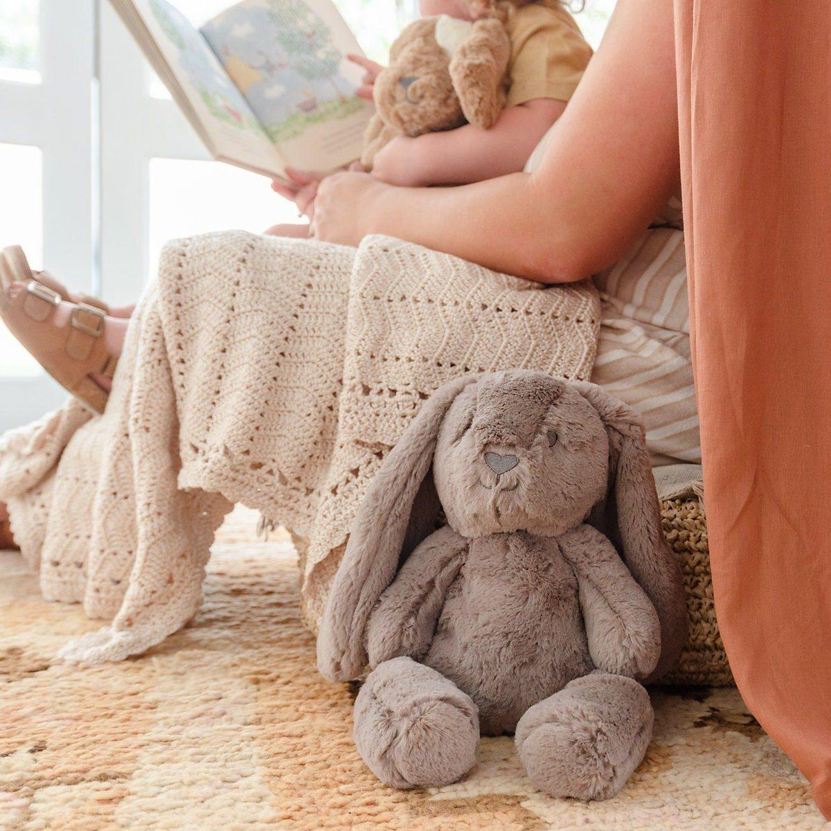 Huggie Bunny - Bodhi Grey