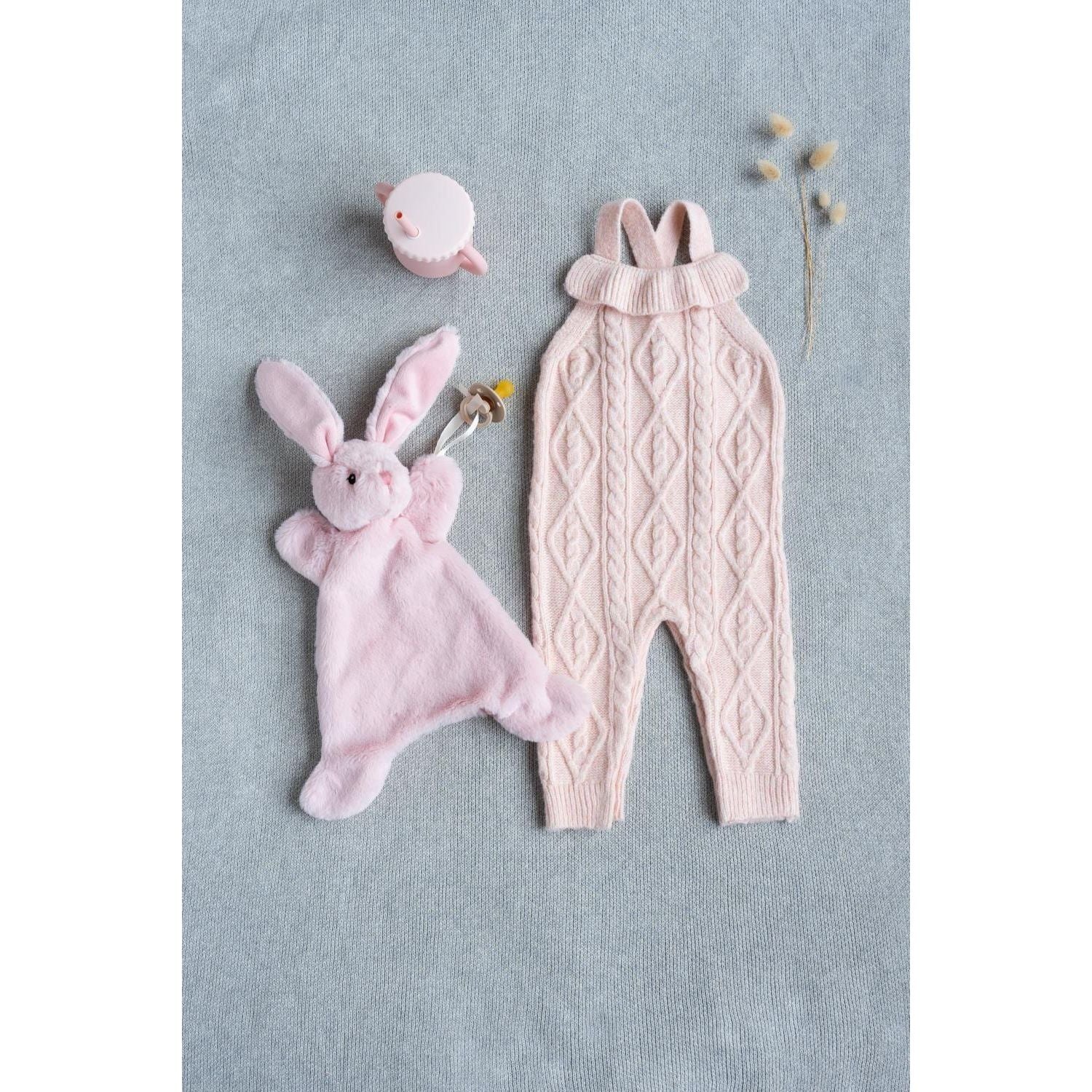 Pixie the Bunny Hoochy Coochie