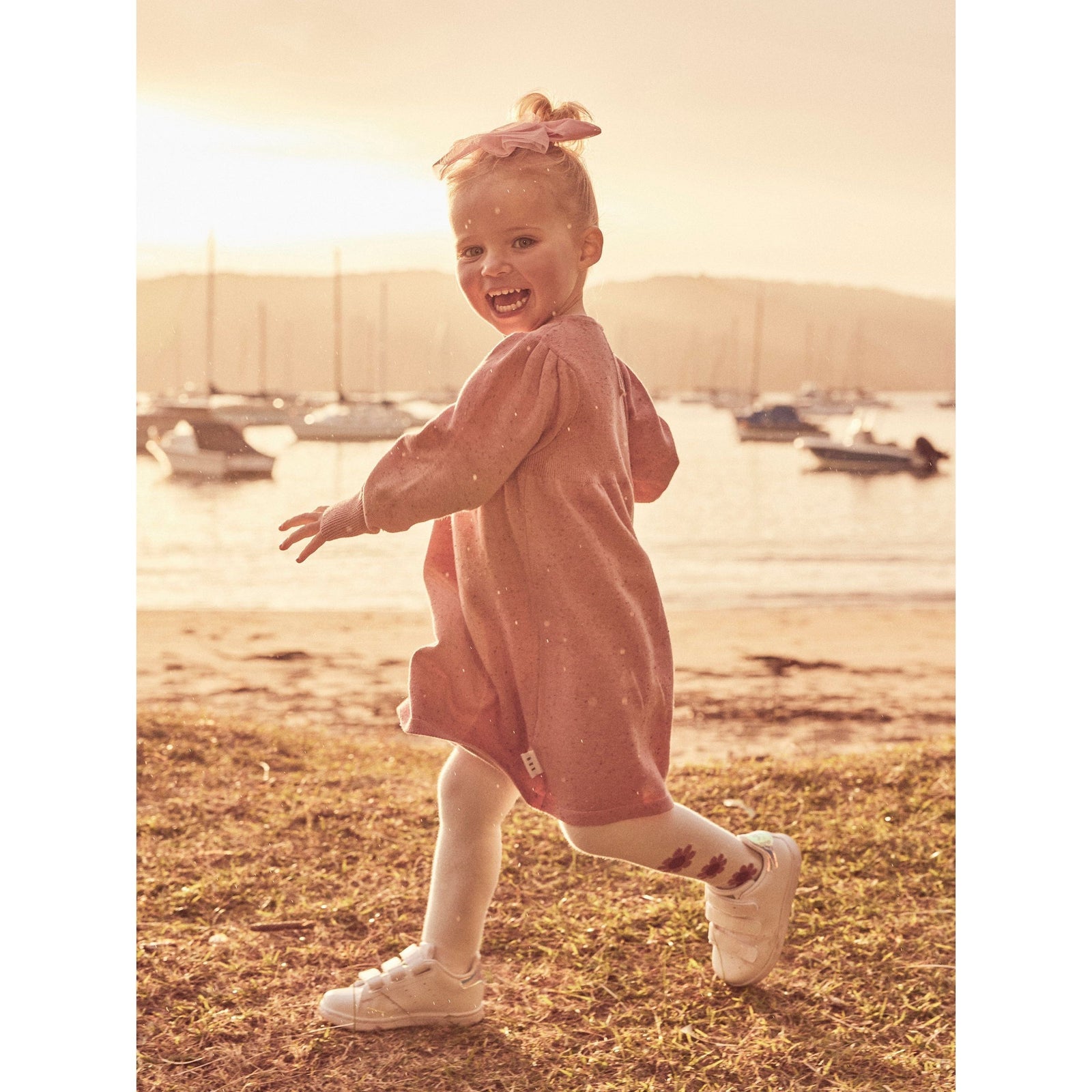 Flower Tights - Almond Milk