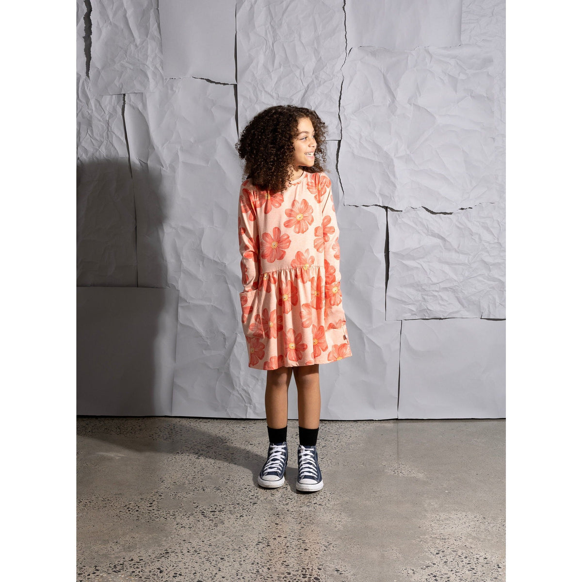 Friendly Flower Dress - Peach Marle